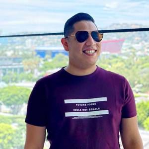 Meet your Posher, Ivan